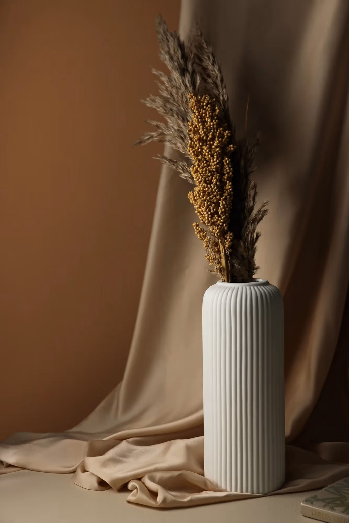 Meadow Ceramic Vase image 2