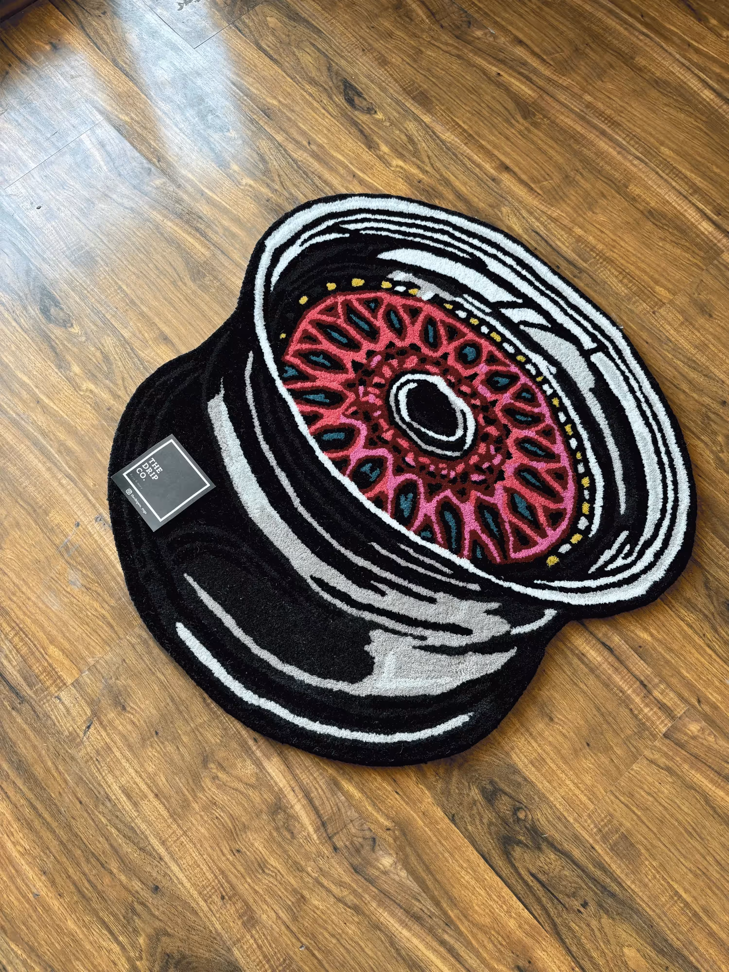 Allow Wheel Hand Tufted Rug image 4
