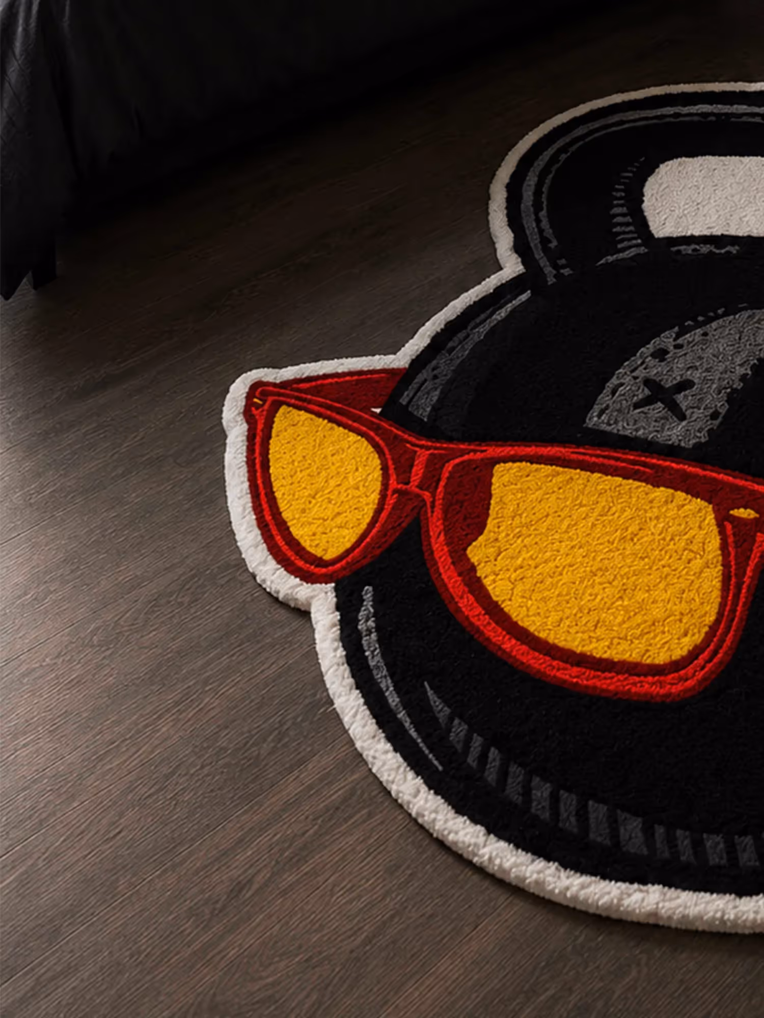 Cool Dumbbell Hand Tufted Rug image 2