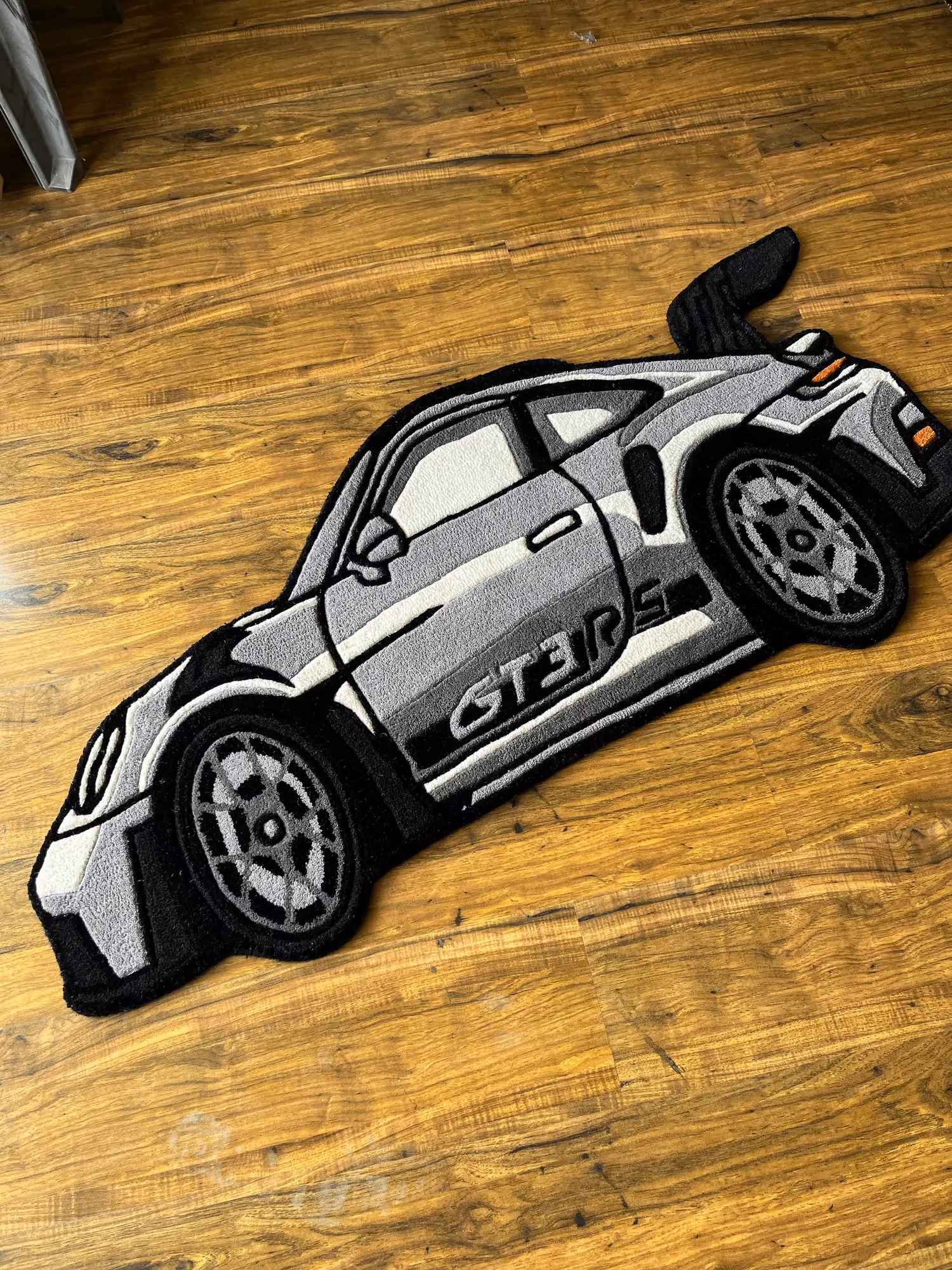 Gt3 Car Hand Tufted Rug image 4