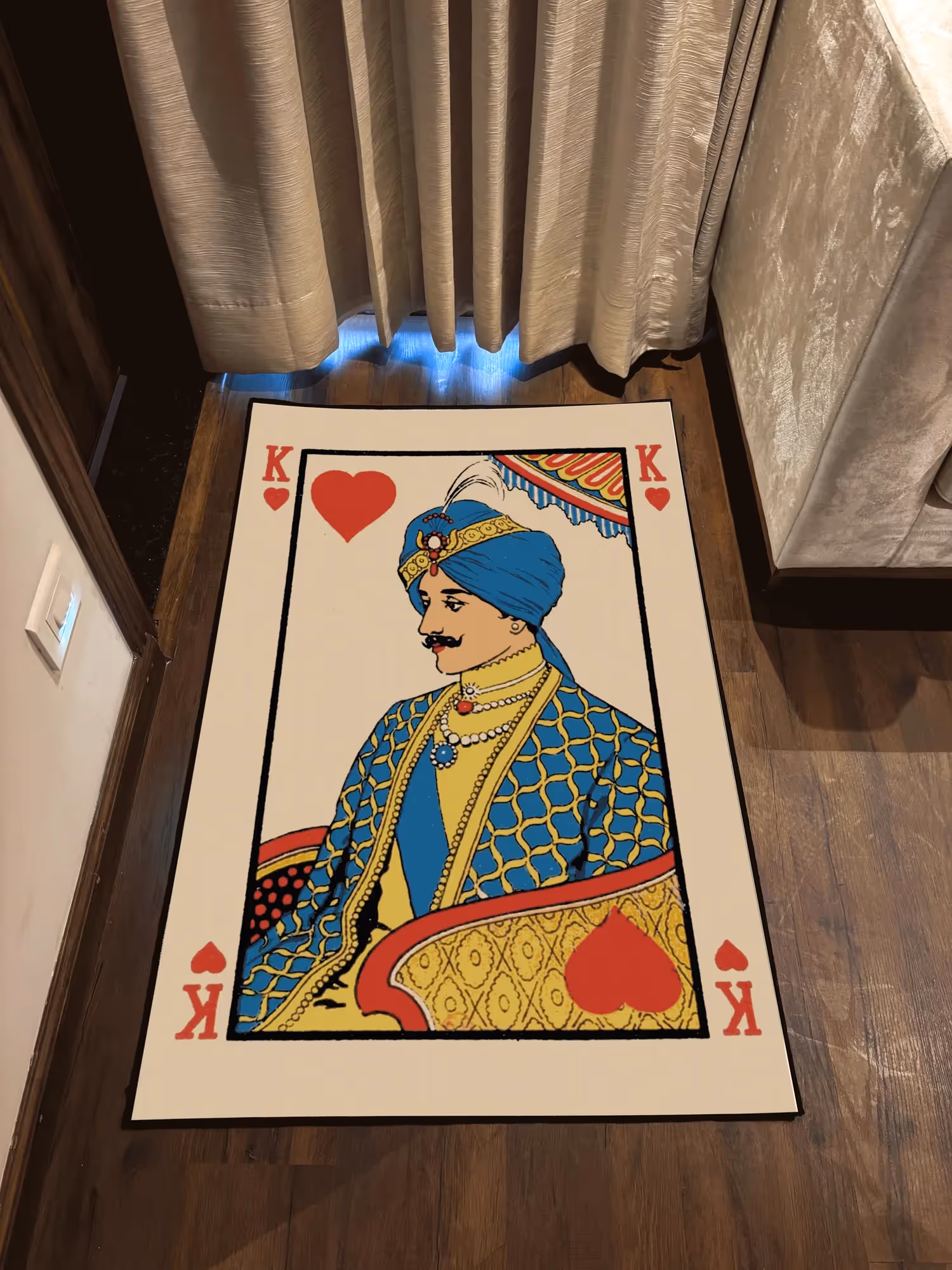 King Of Hearts Washable Rug image 1