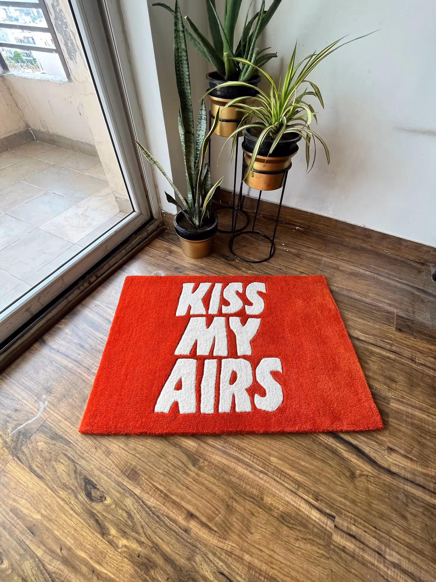 Kiss My Airs Hand Tufted Rug image 6