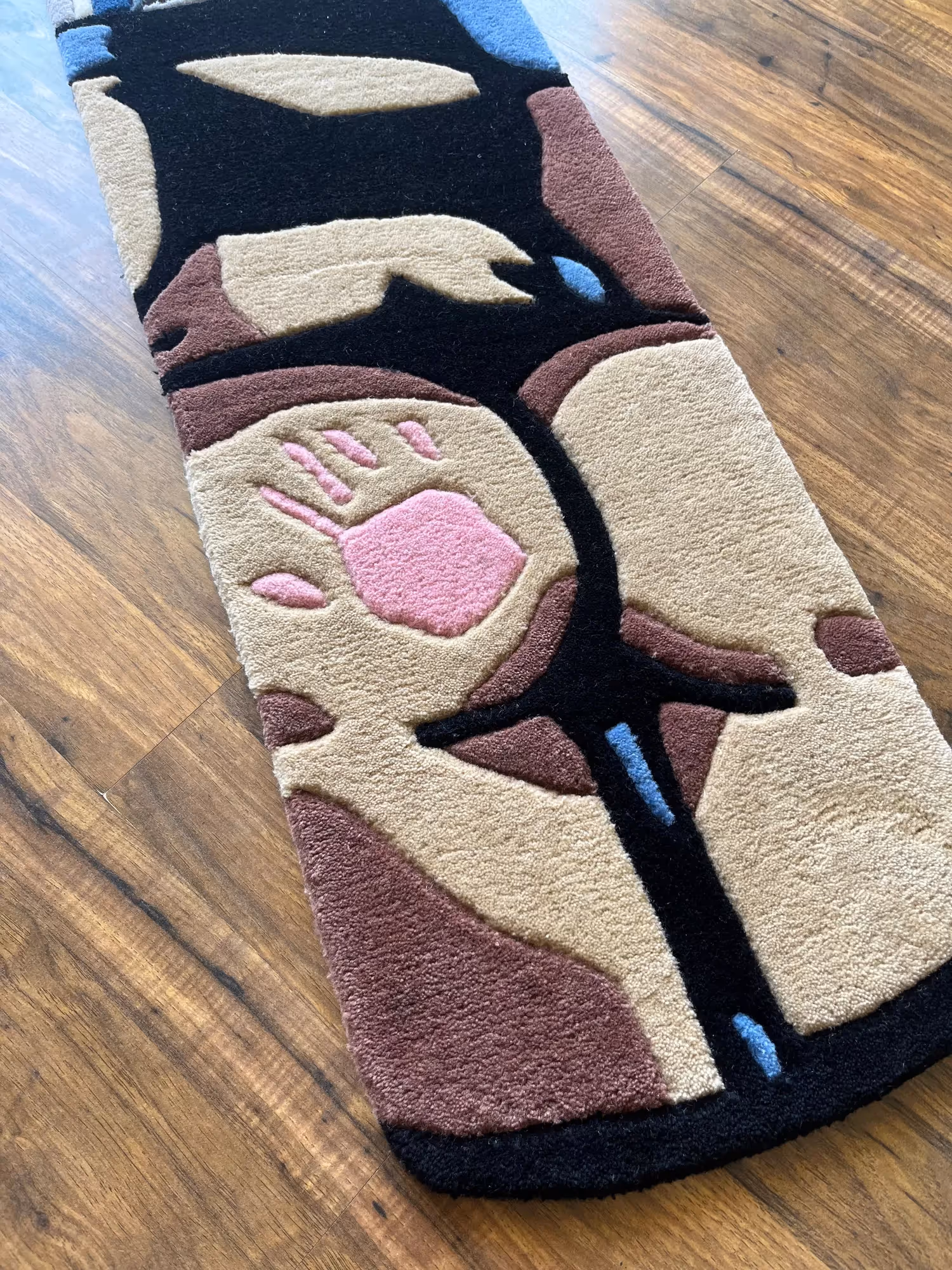 Lighter Hand Tufted Rug image 3