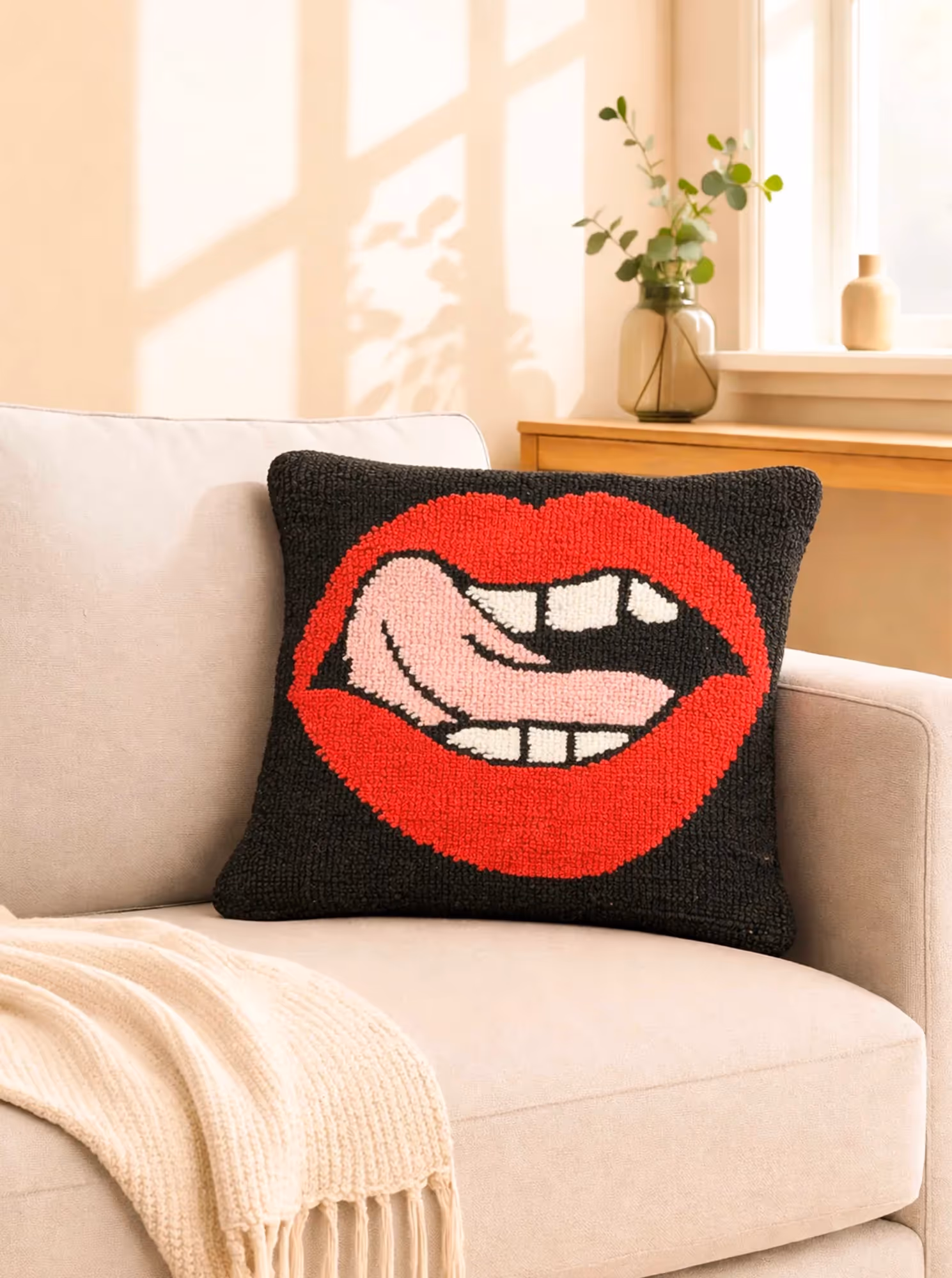 Lips Cushion Cover image 1