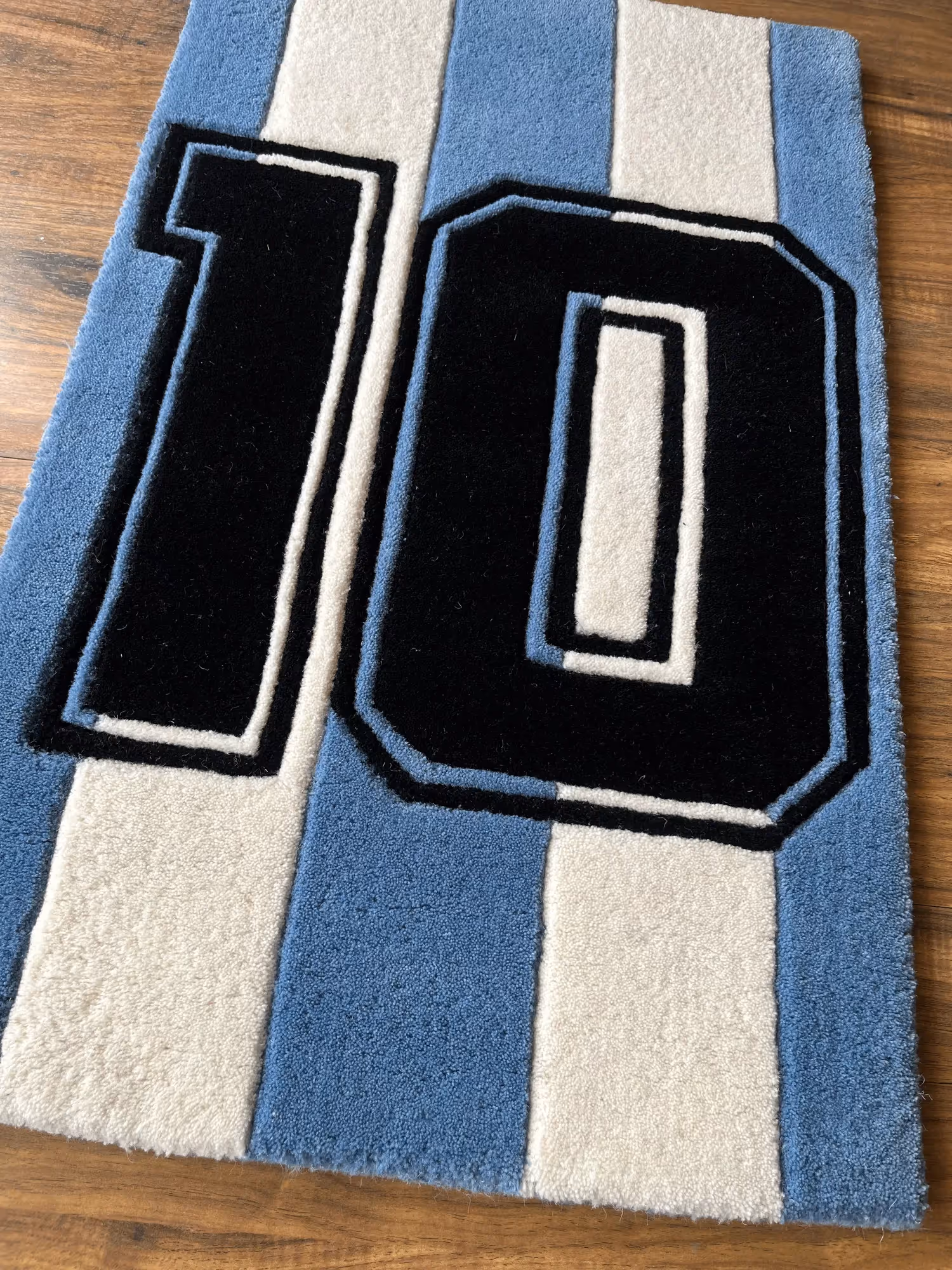 Messi Jersey Hand Tufted Rug image 3