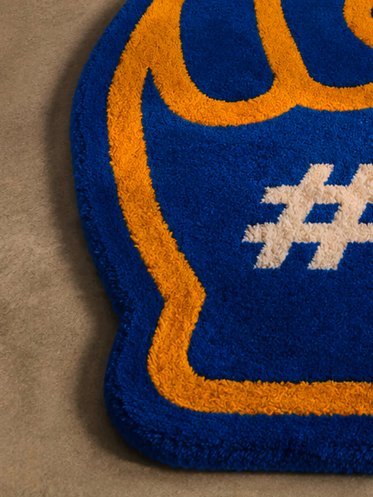No 1 Cheerleader Hand Tufted Rug  image 2