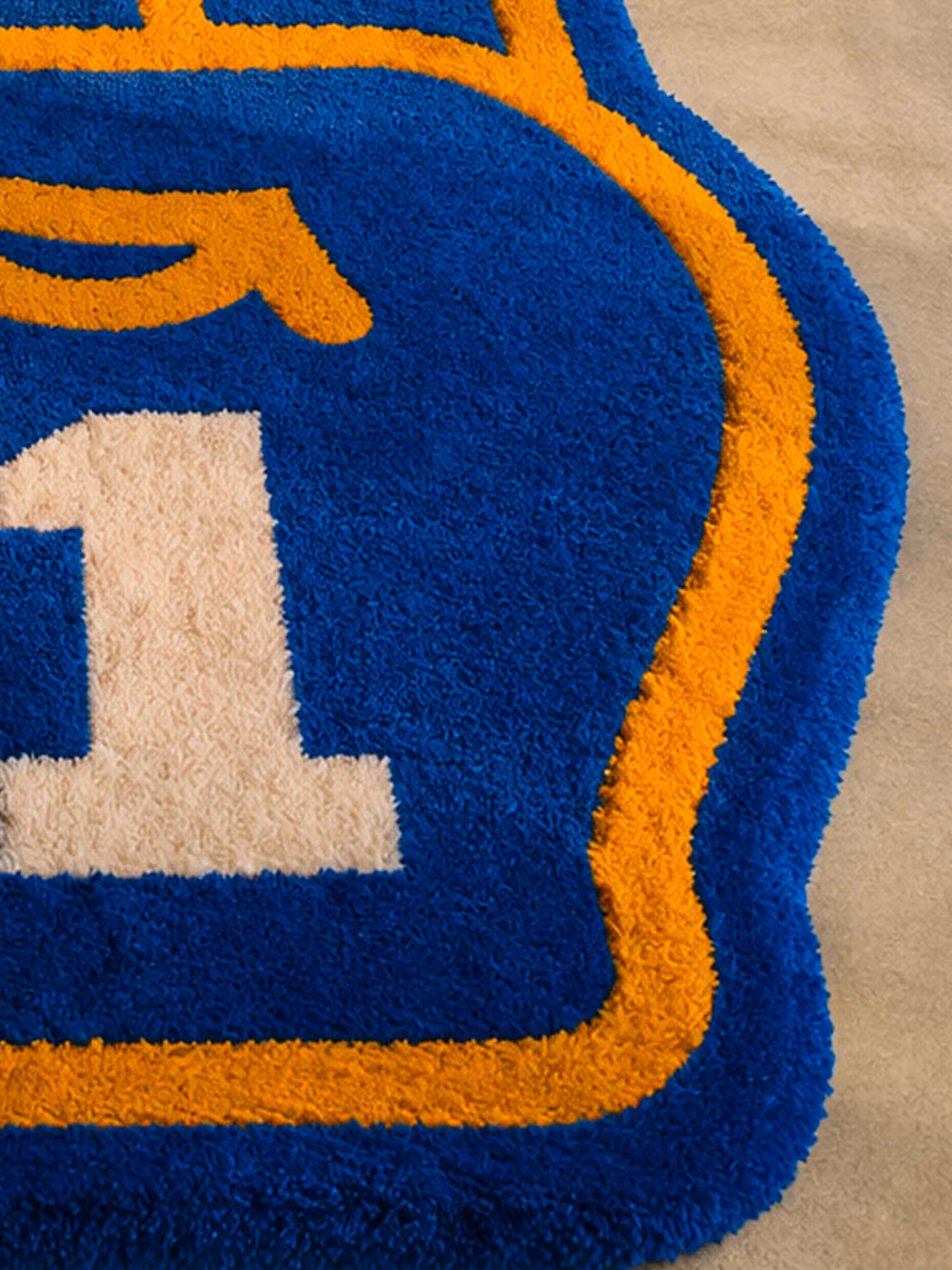 No 1 Cheerleader Hand Tufted Rug  image 3