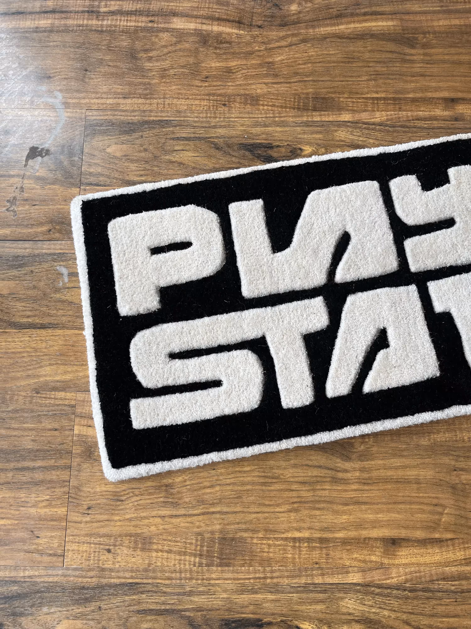 Play Station Hand Tufted Rug image 3