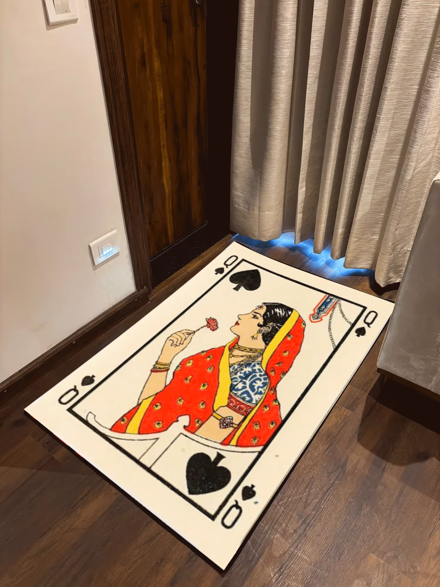 Queen Of Spades Washable Rug image 2