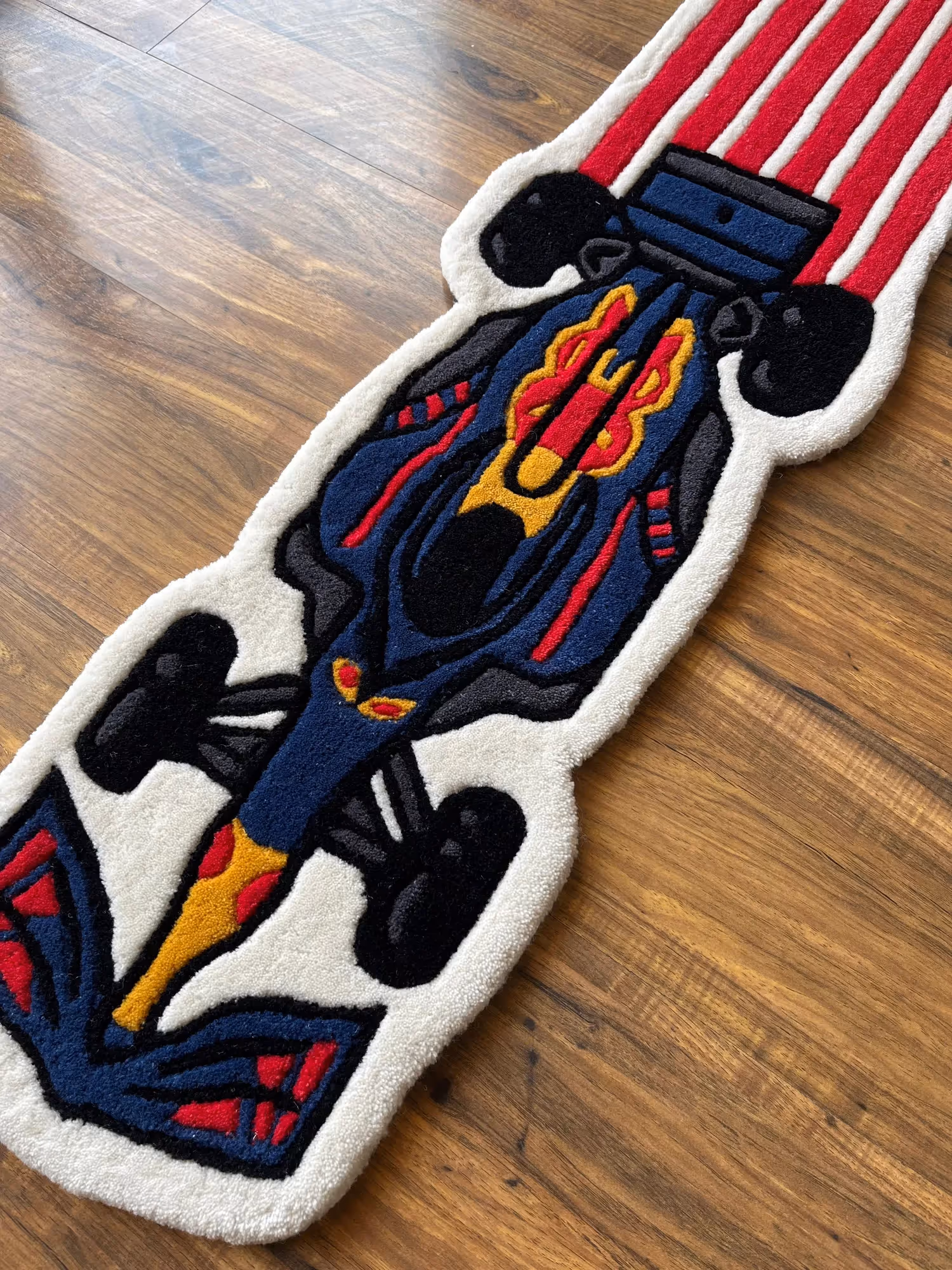Red Bull Racing Hand Tufted Rug  image 3