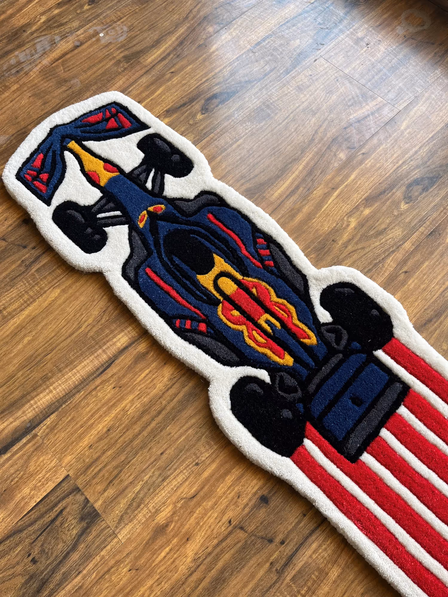 Red Bull Racing Hand Tufted Rug  image 6