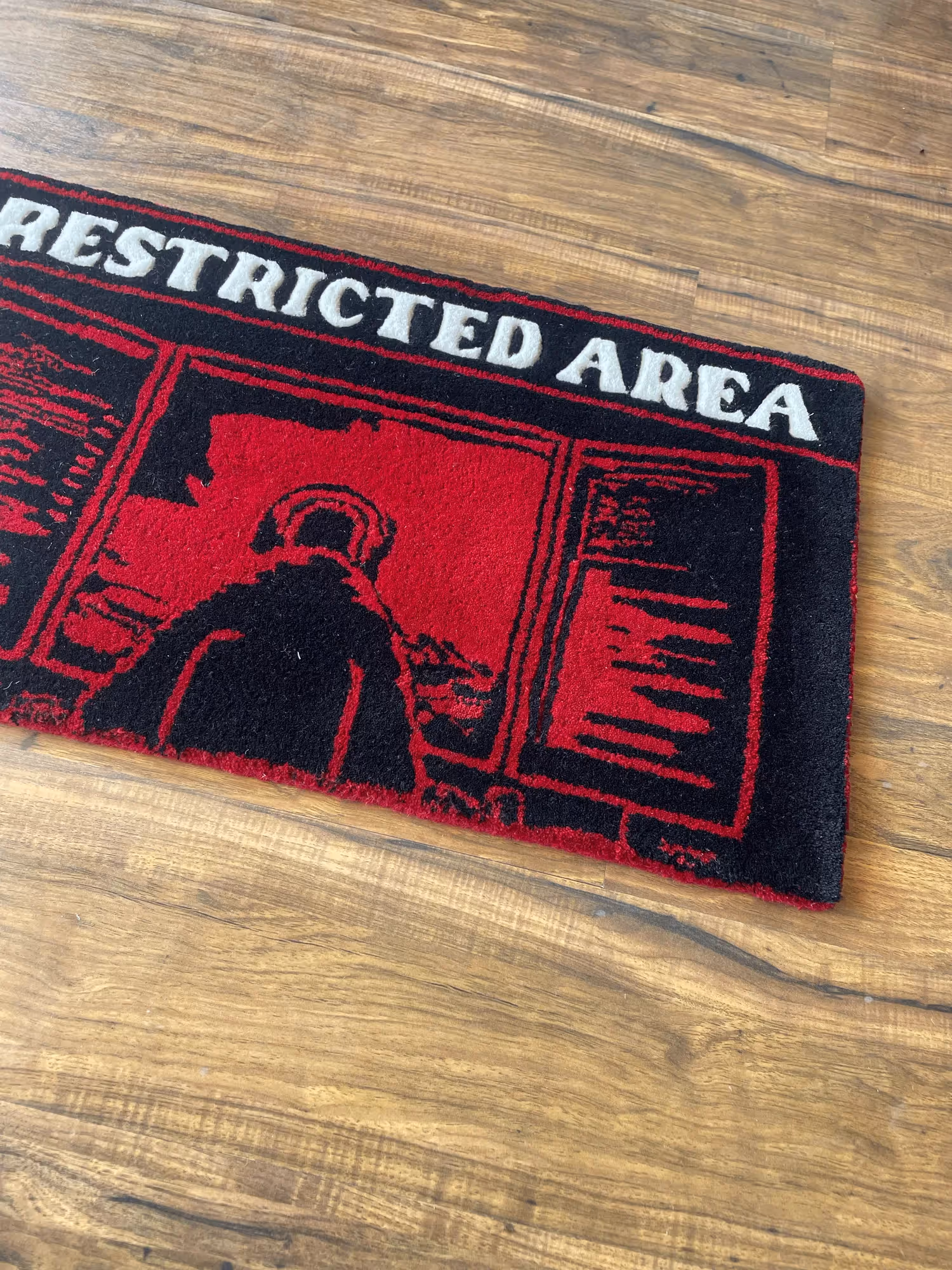 Restricted Area Hand Tufted Rug image 3
