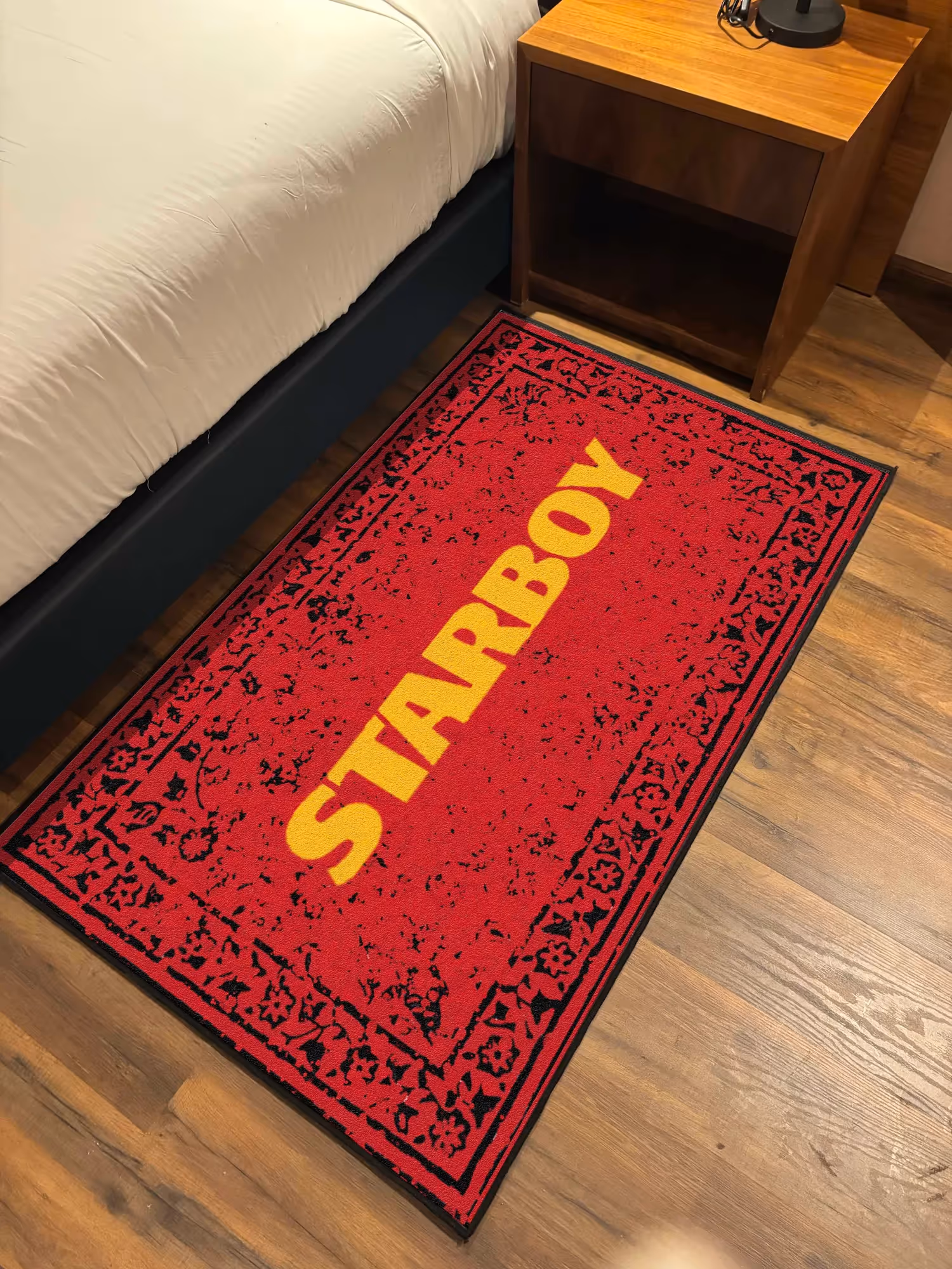 Starboy Traditional Design Washable Rug image 2