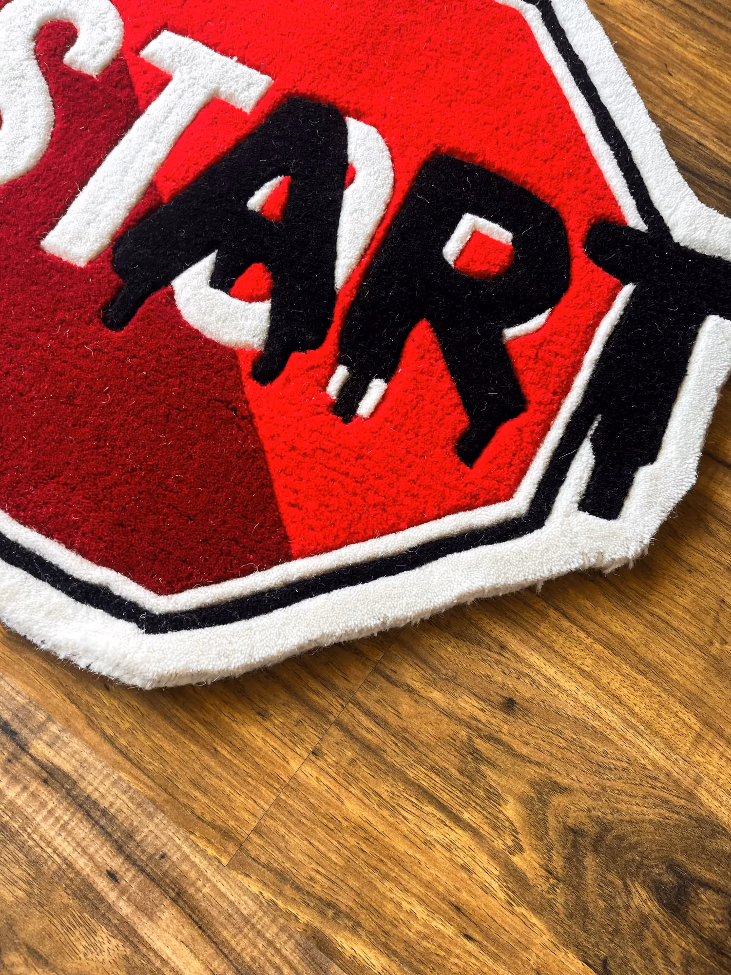 Start Stop Hand Tufted Rug  image 4
