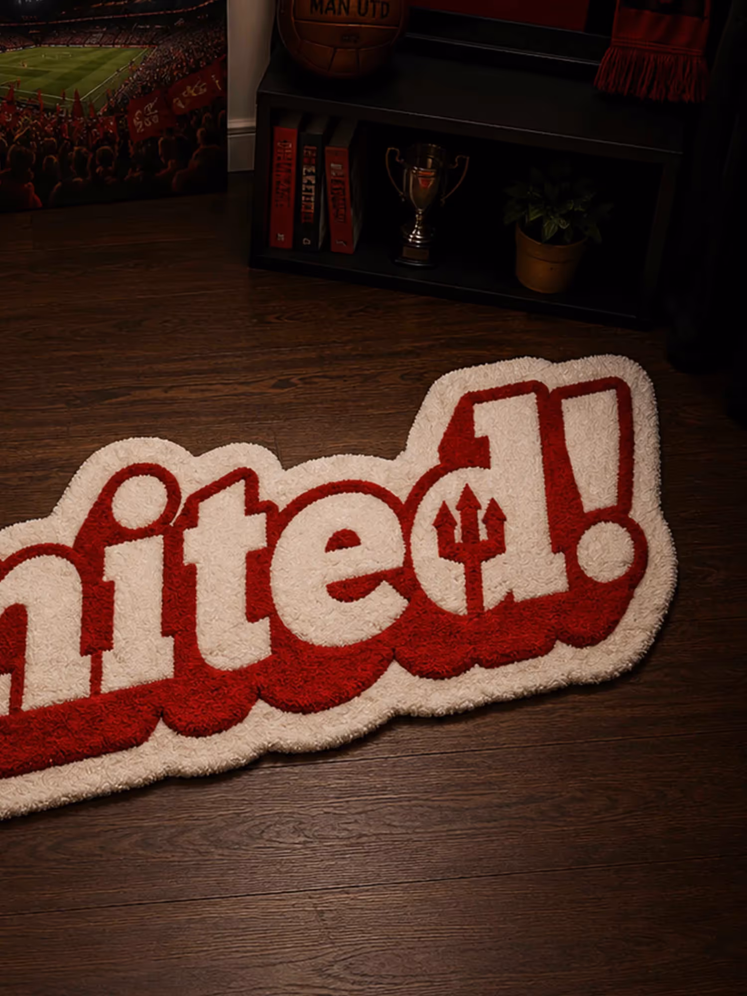 United Fan Art Hand Tufted Rug  image 3