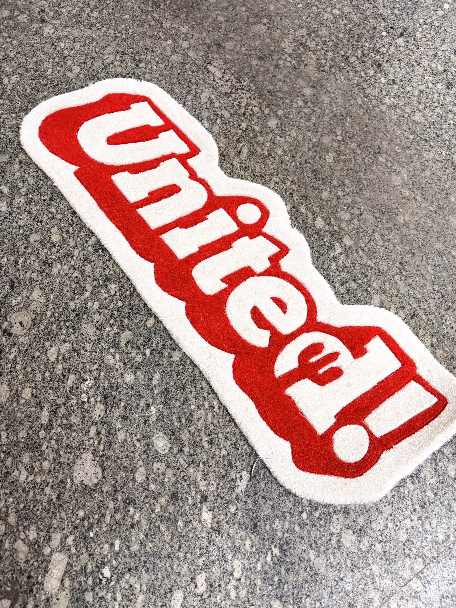 United Fan Art Hand Tufted Rug  image 4