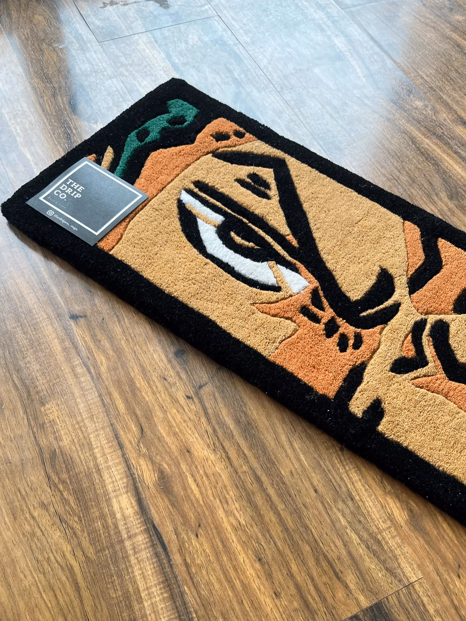 Zoro Eye Hand Tufted Rug image 2