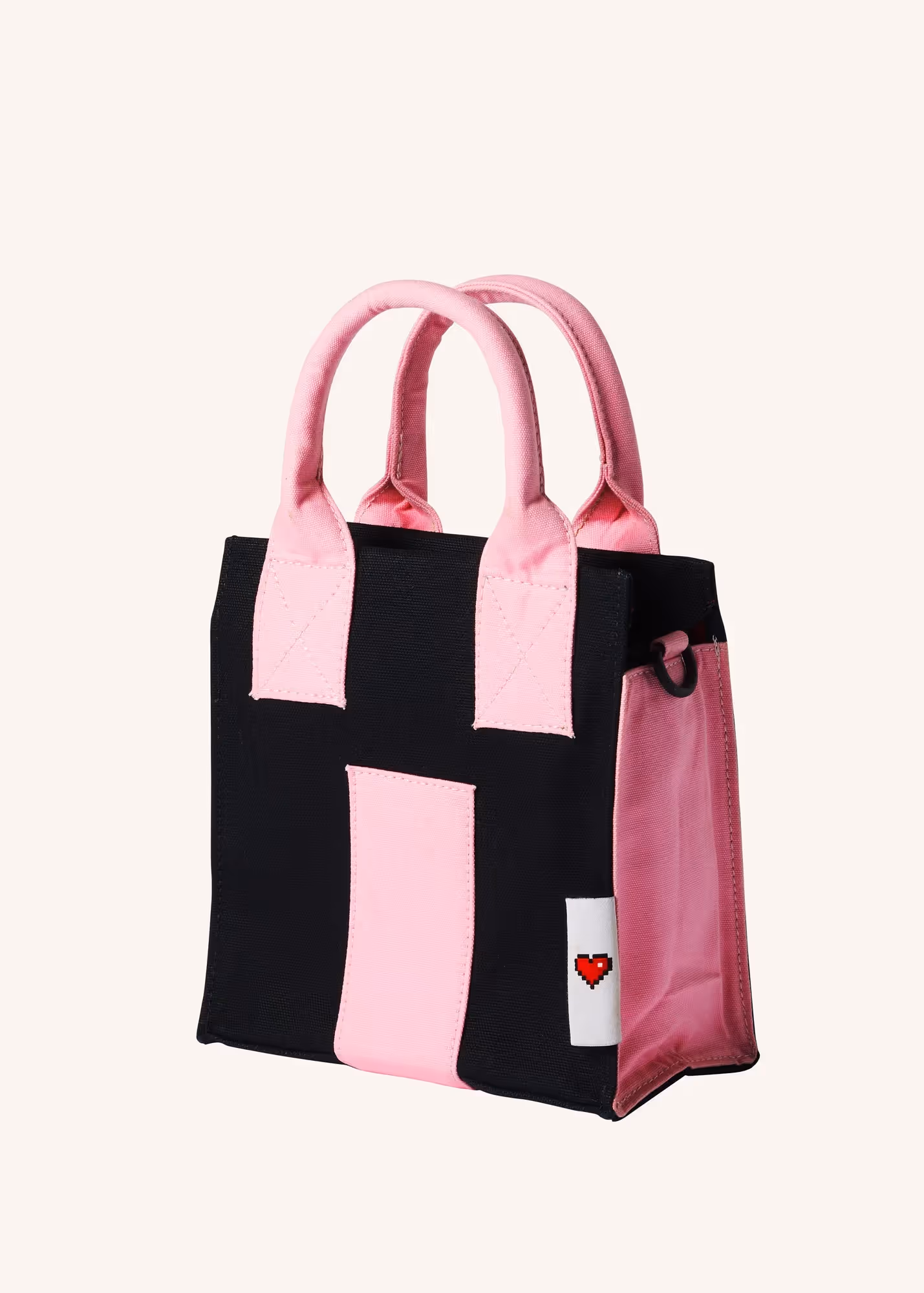 Reita Black & Pink image 6