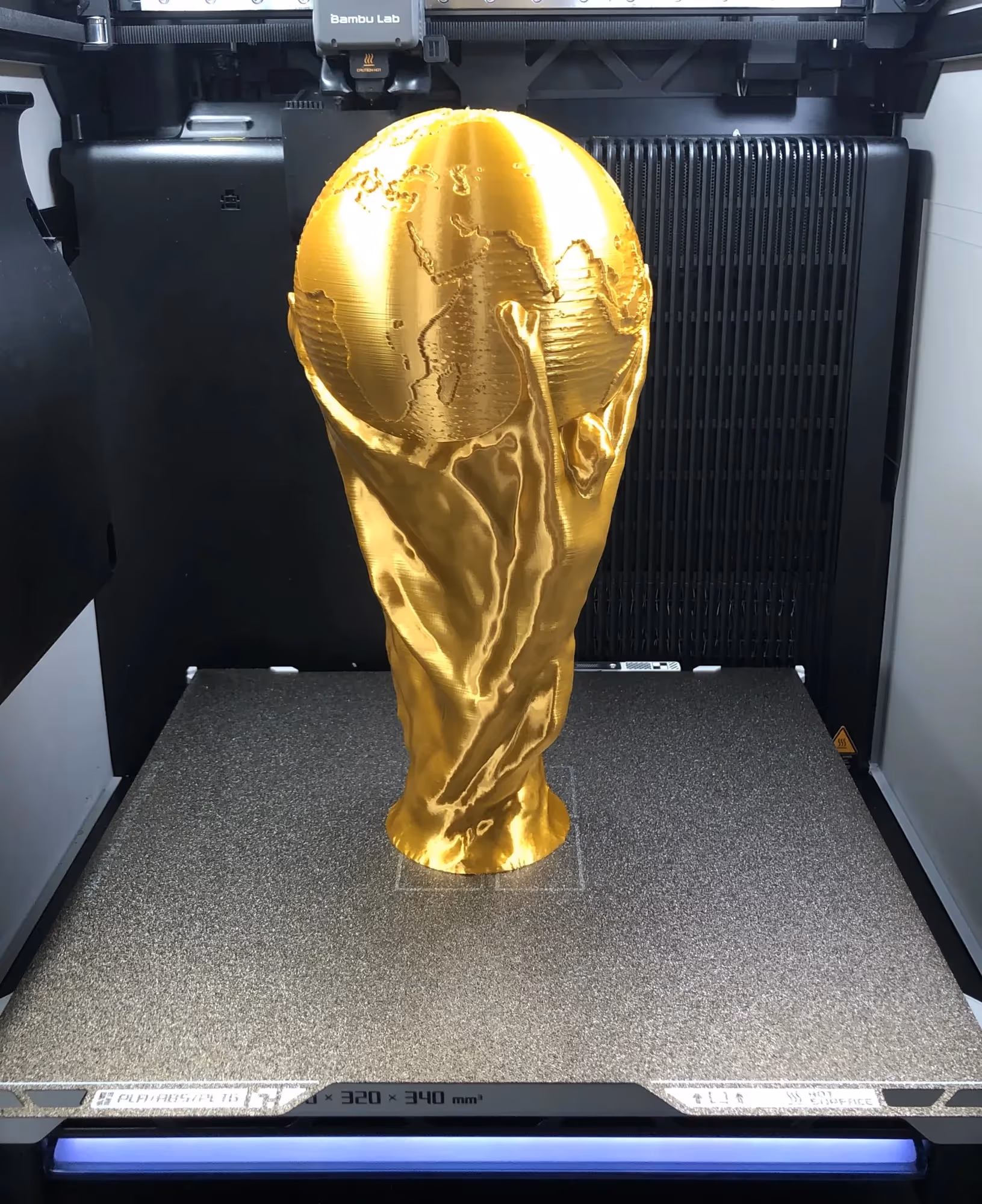 World Cup FIFA Trophy Real Size 1:1 image 3