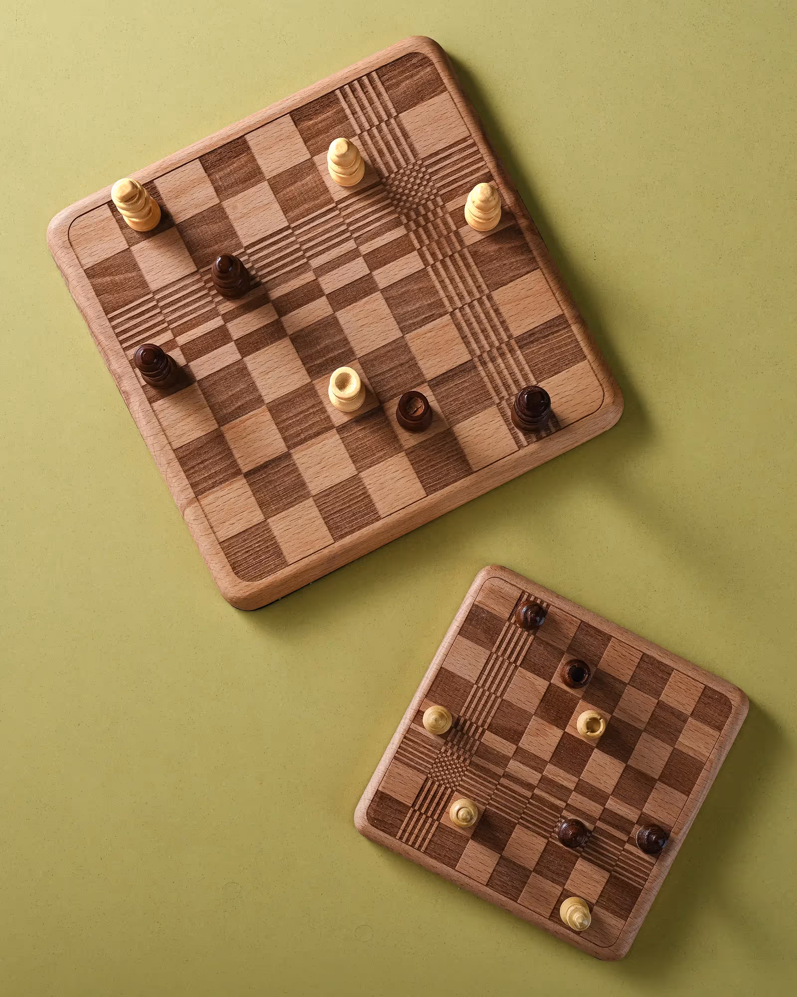 Checkmate Chessboard Hanger Grand  image 2