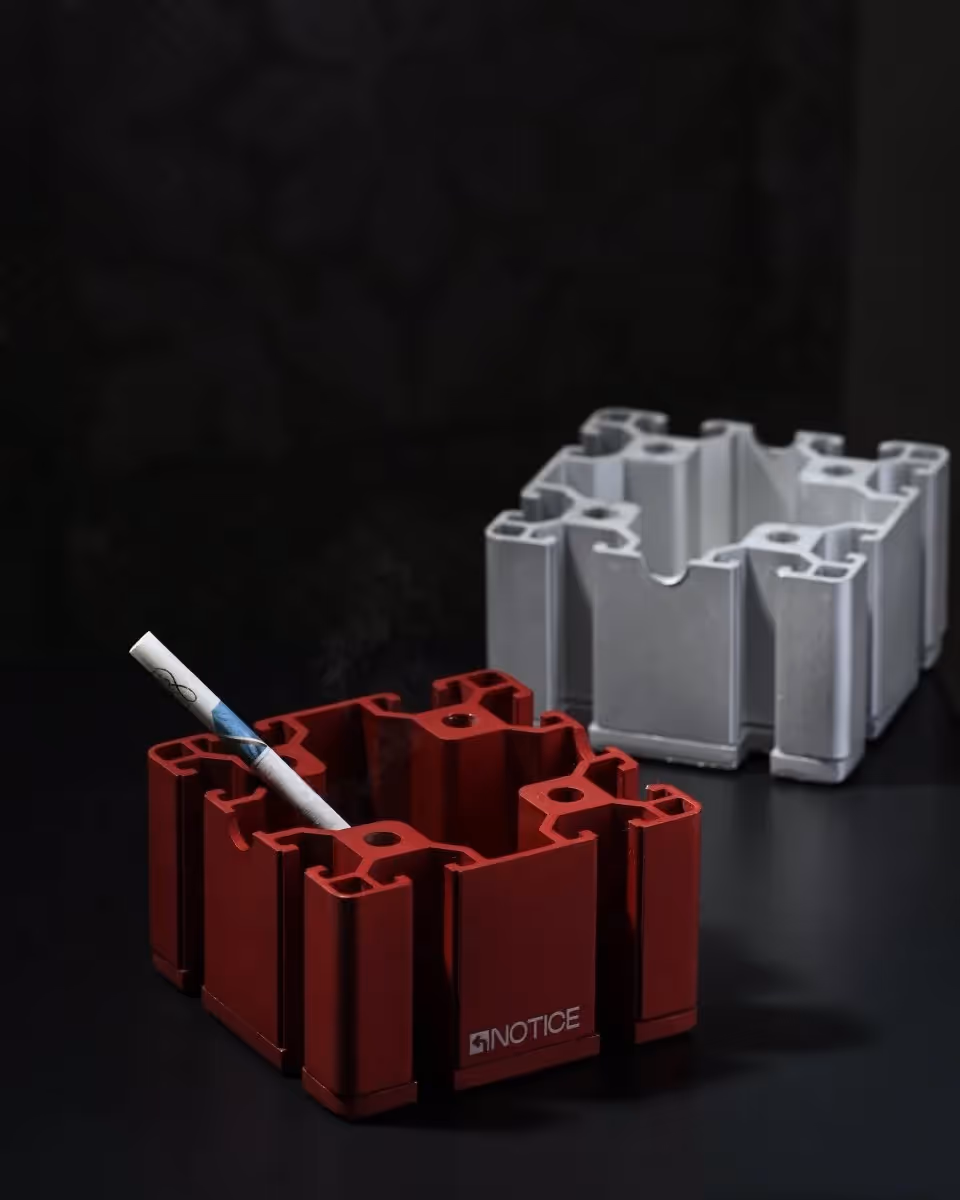 Extrusion Ashtray image 3