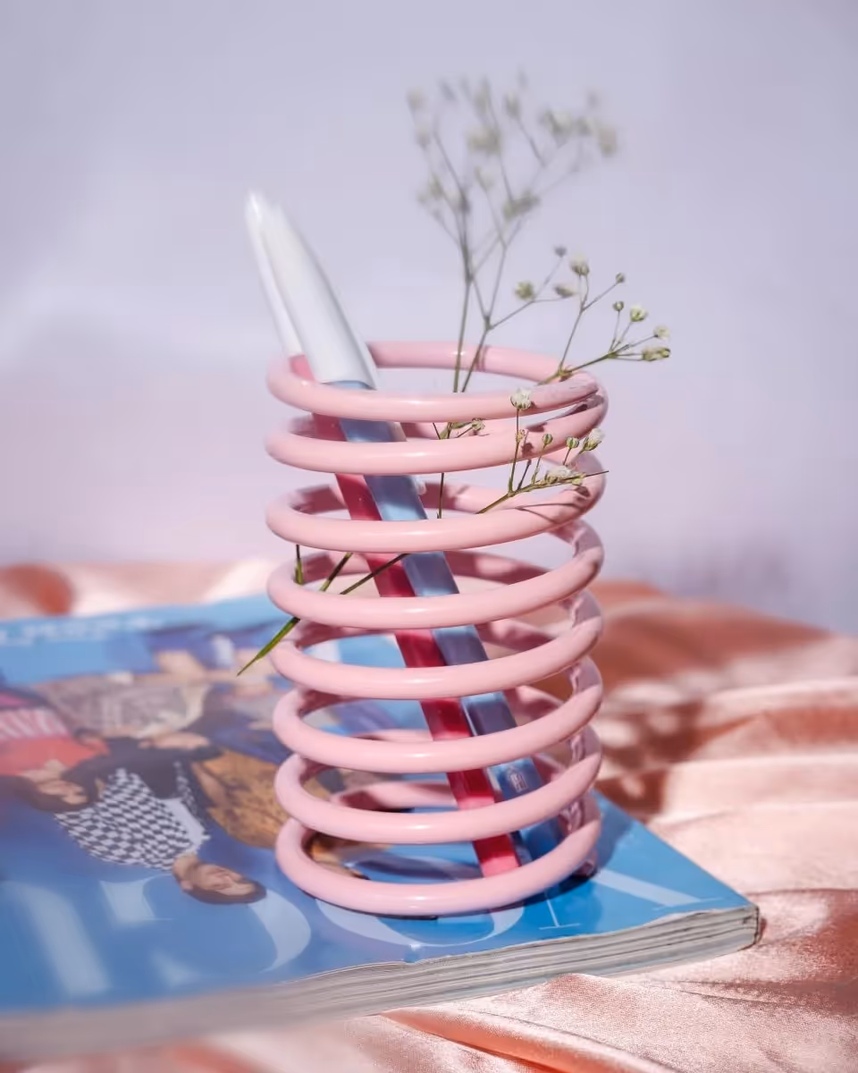 Spring Stand Pink image 3