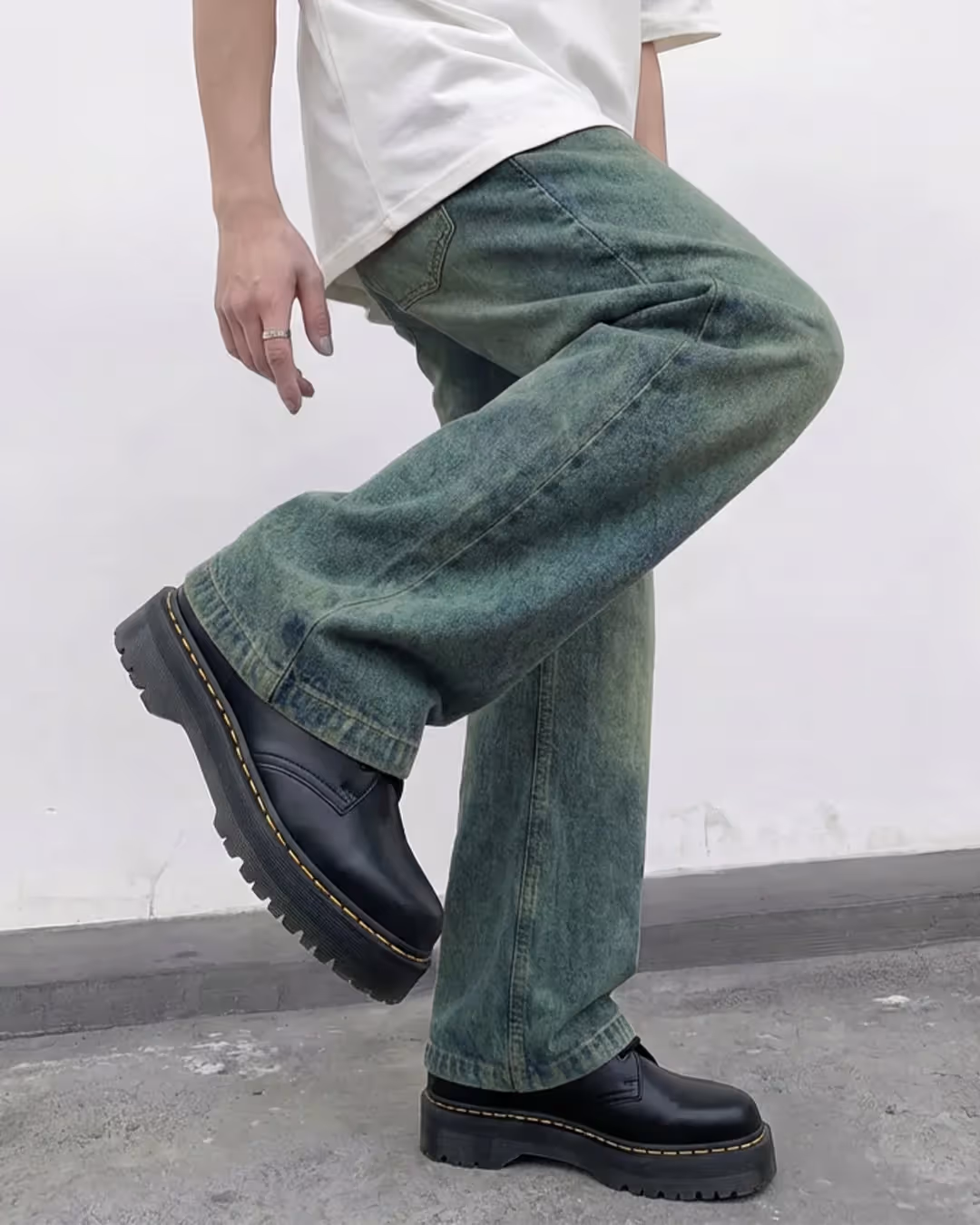 Antique Blue Wide Flared Jeans image 7
