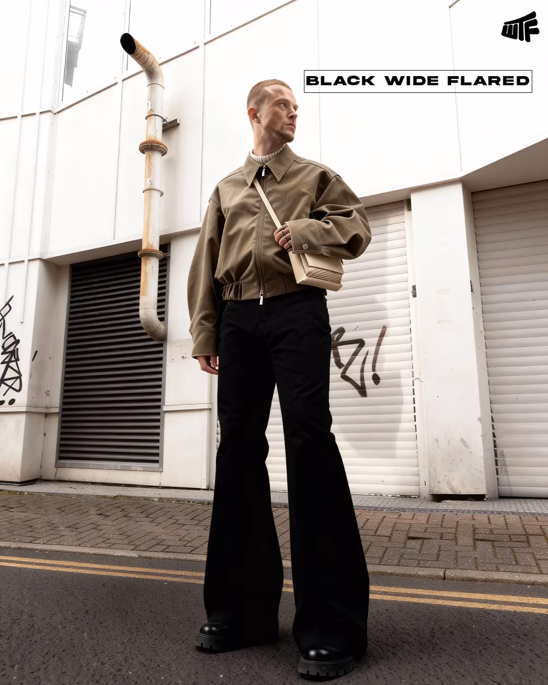 Black Wide Flared Jeans  image 4