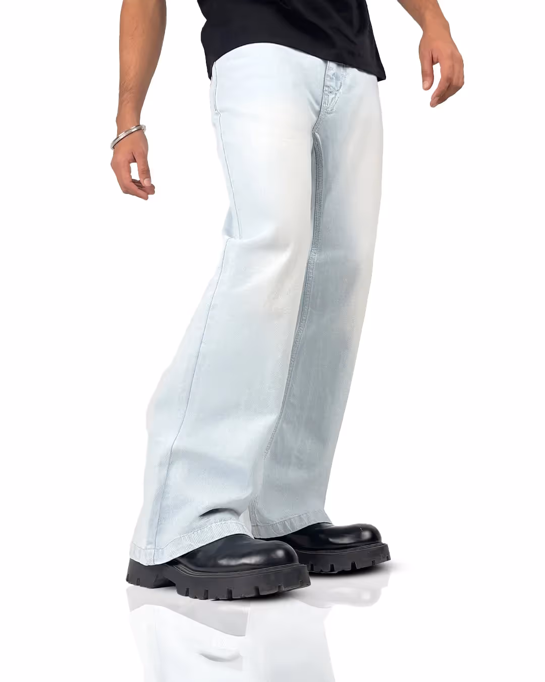 Blue Wide Flared Jeans  image 8