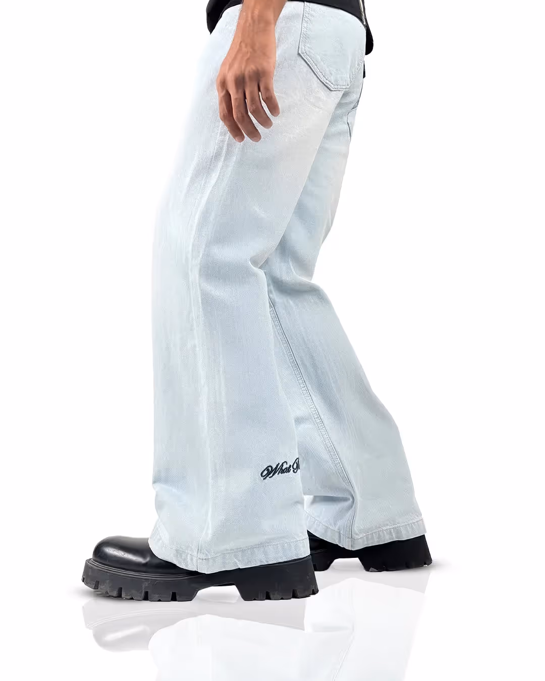 Blue Wide Flared Jeans  image 9
