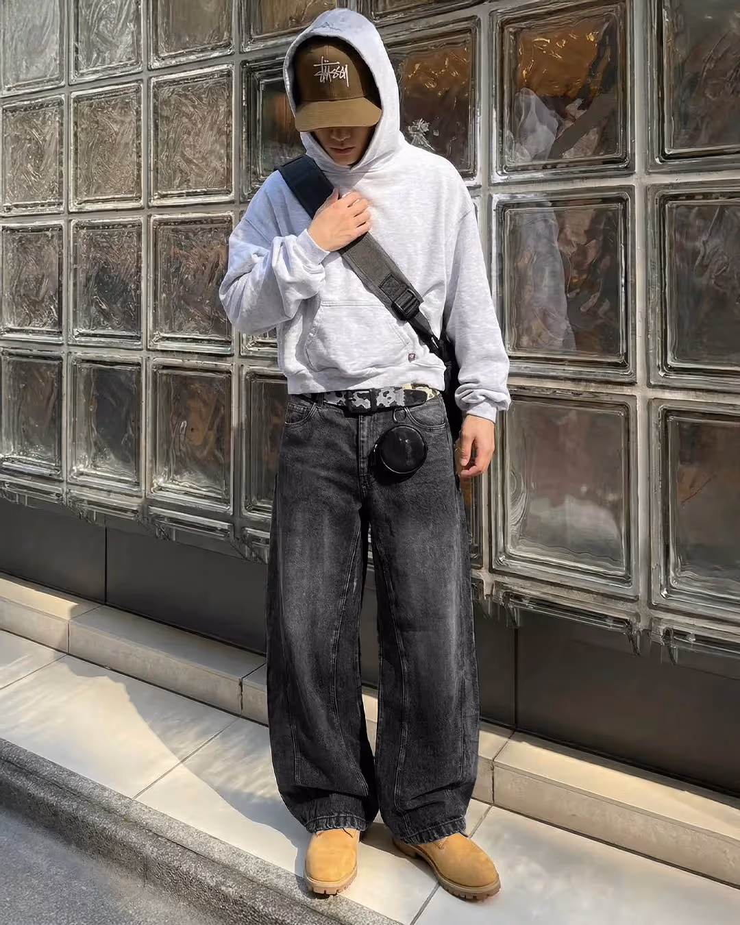 Front Line Baggy Jeans  image 4