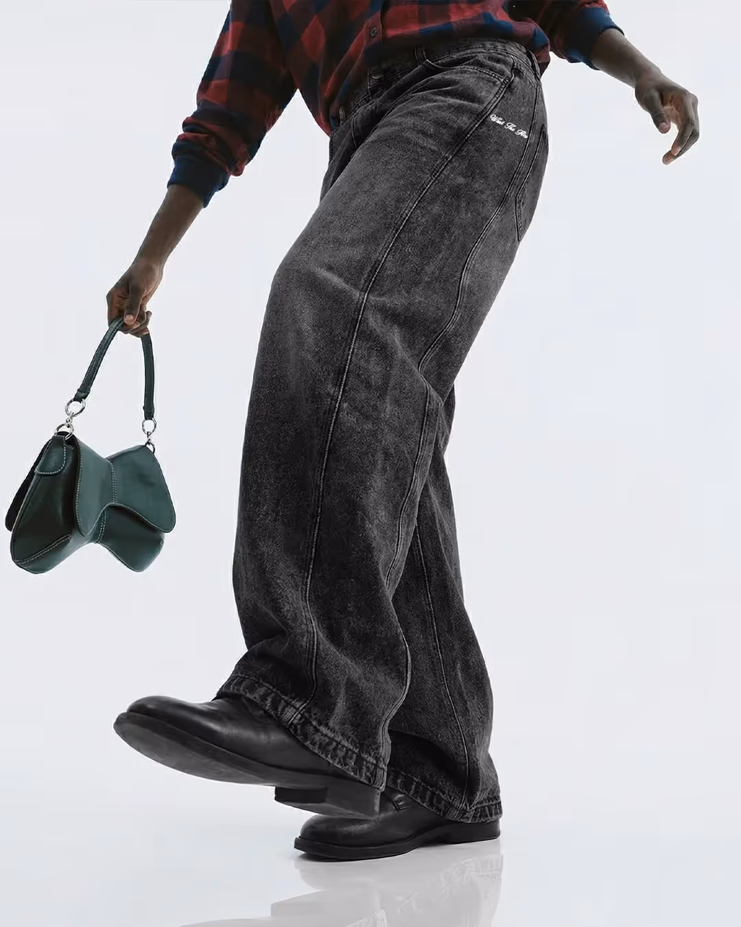 Front Line Baggy Jeans  image 8
