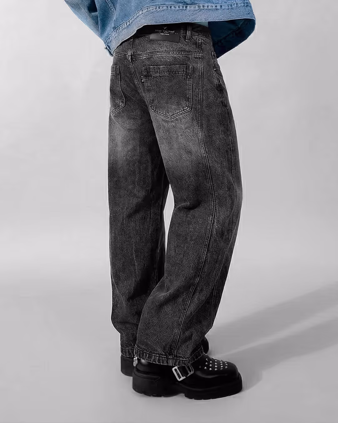 Front Line Baggy Jeans  image 9