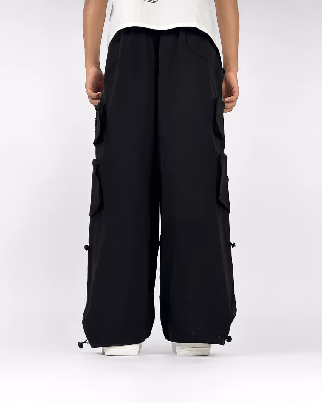 Loadout Black Parachute Pants  image 5