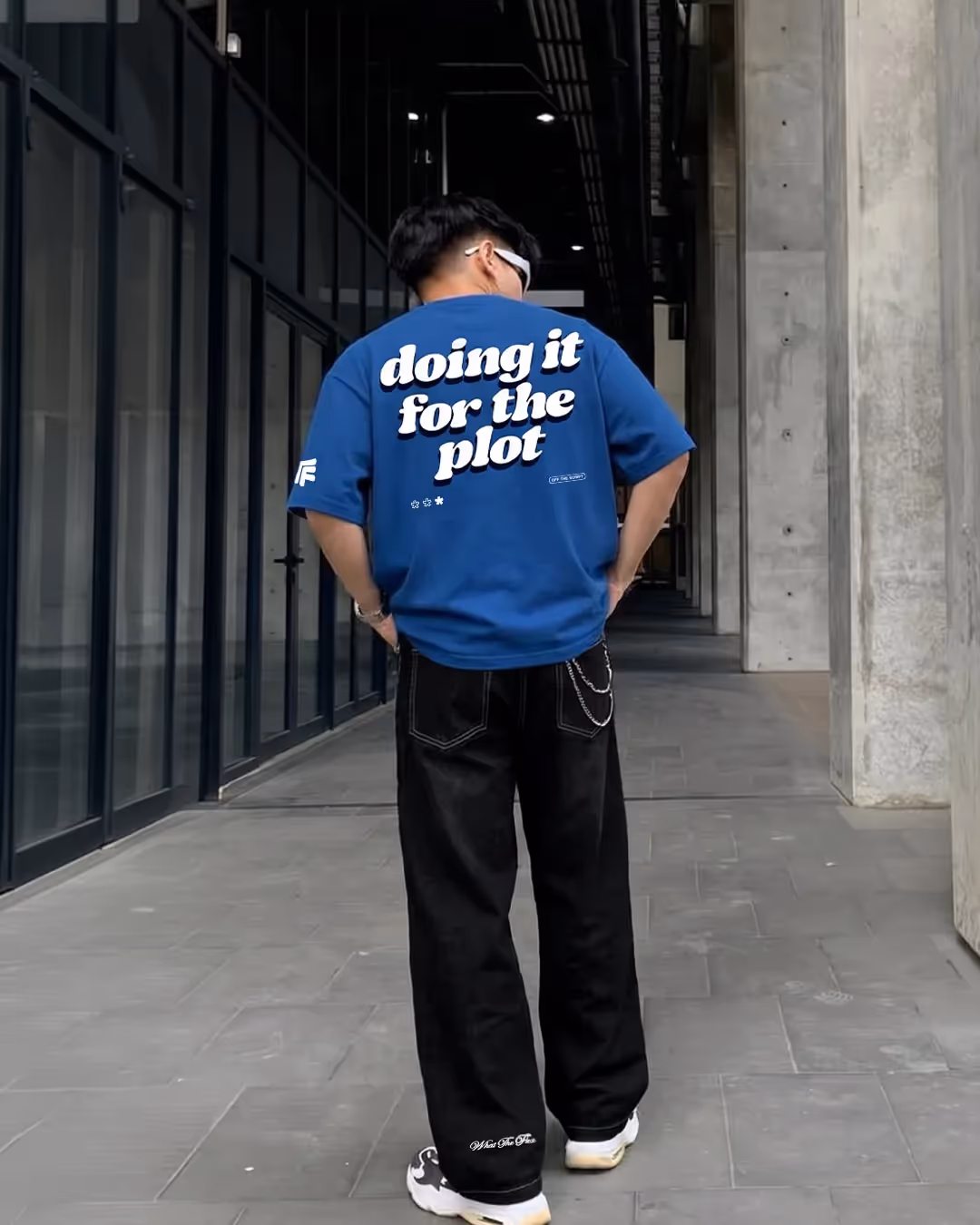 Plot Twist Heavyweight T-Shirt  image 6