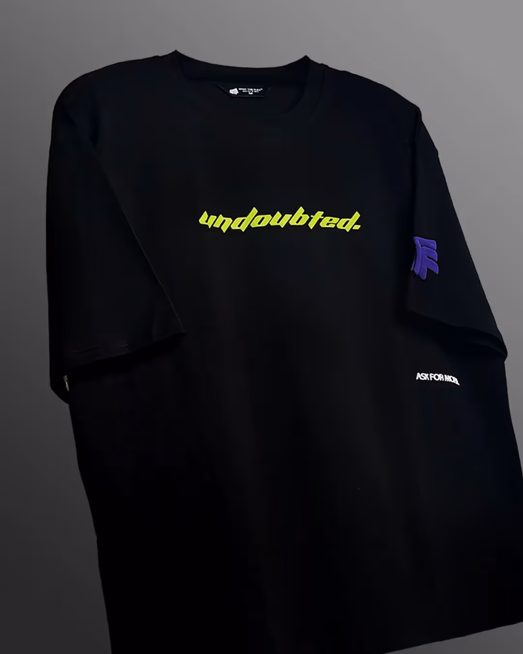 Undoubted Black Lightweight T-shirt image 4